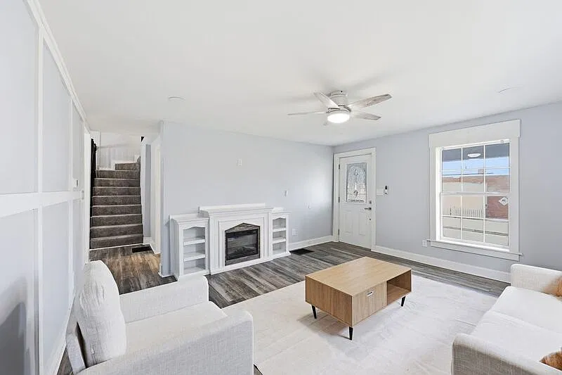 2550 East Ave