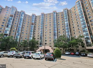 5902 Mount Eagle Dr APT 310, Alexandria, VA