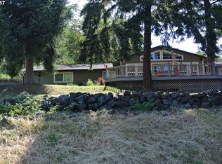 1104 Shoestring Rd, Riddle, OR 97469