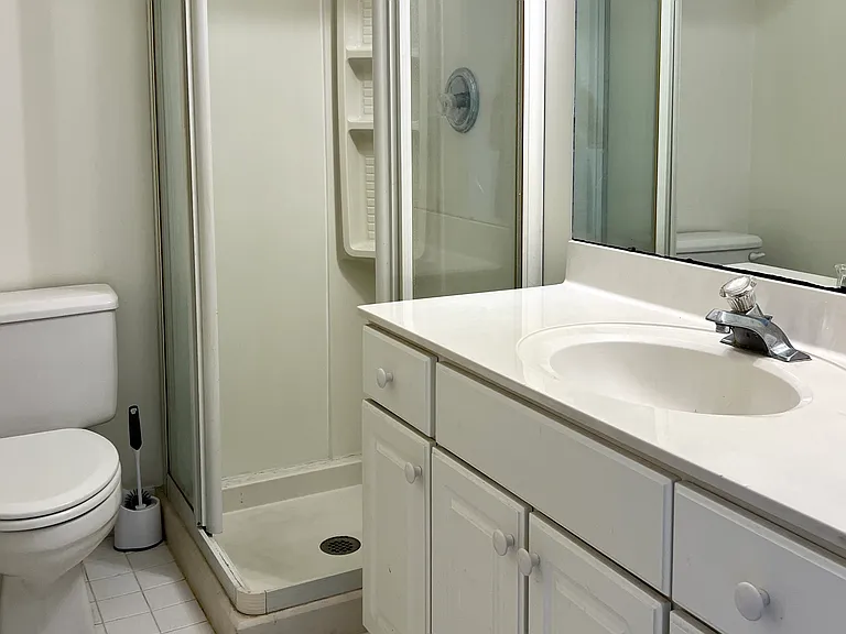 full bath on main floor