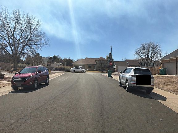 5th image of 393 S 33rd Ave