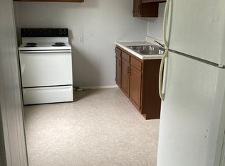 1000 Washington St #3, Mendota, IL 61342
