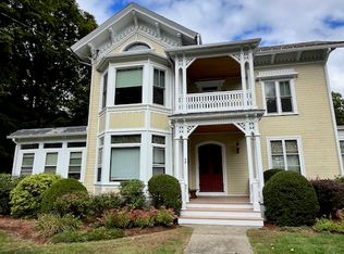 49 Beacon St #1-L, Florence, MA 01062