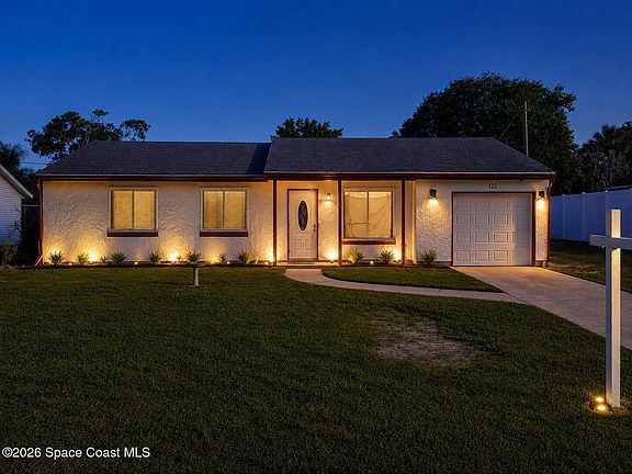 2nd image of 122 Cardinal Dr