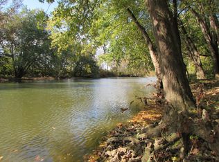 1 Horseshoe Dr, Cynthiana, KY 41031