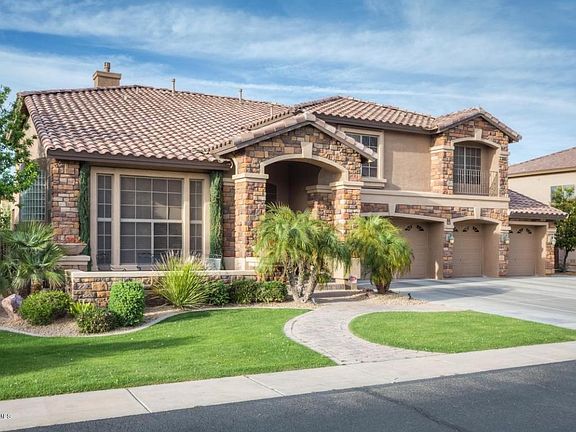 2nd image of 1688 E Canyon Way