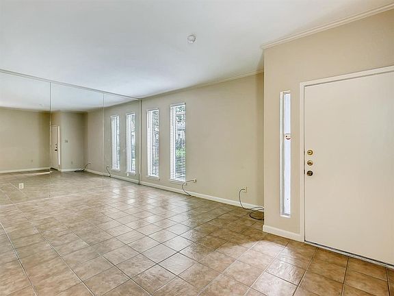 2nd image of 1300 Augusta Dr APT 36