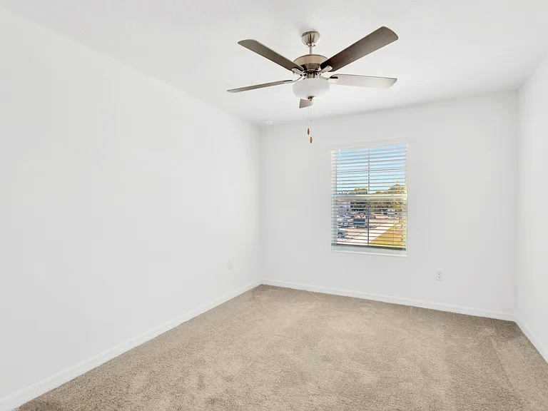 6032 Shiner St — Photo 35