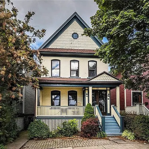32 Mariner St #3 Photo 1