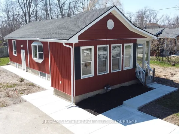 71 Joseph St, Fort Erie, ON L2A 5J6