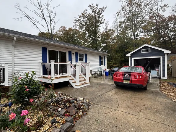 6 Hawthorne Dr, Rio Grande, NJ 08242