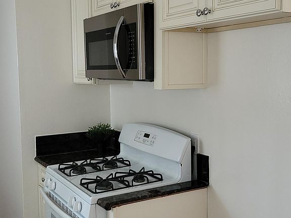 2nd image of 5675 3/4 Fostoria St #13673864