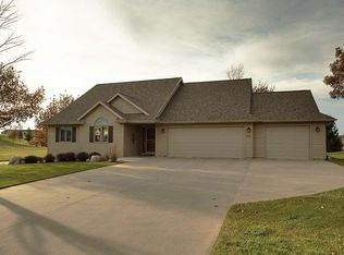 610 Westview St, Traer, IA 50675