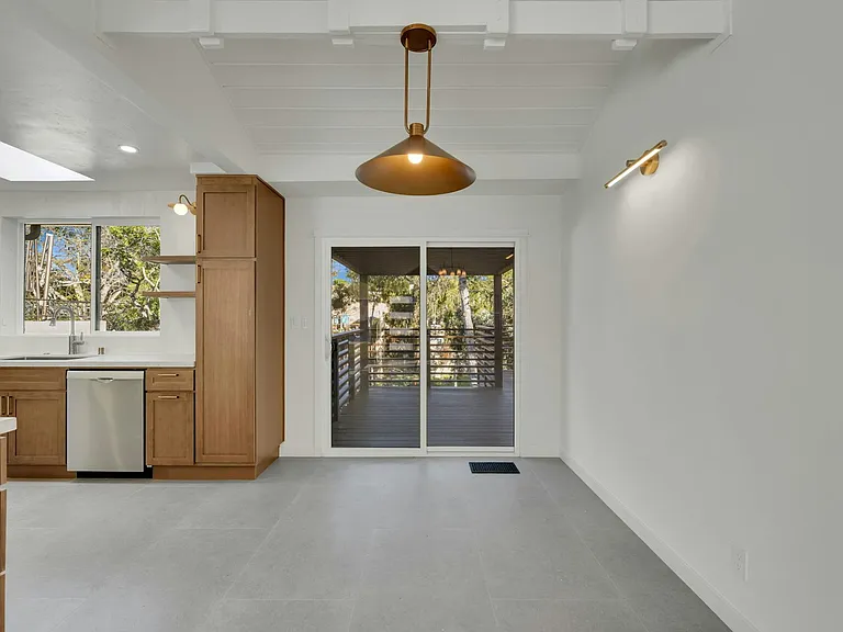 4279 Hortensia St — Photo 11