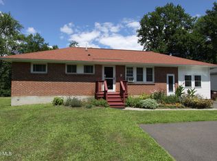 137 Maple Ave, Selkirk, NY 12158