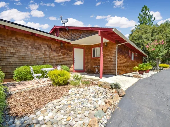 13981 Bowman Rd, Pine Grove, CA 95665