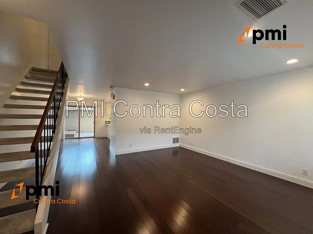 2 bed, 2.5 bath, 1227 sqft, $3,400 — Photo 2