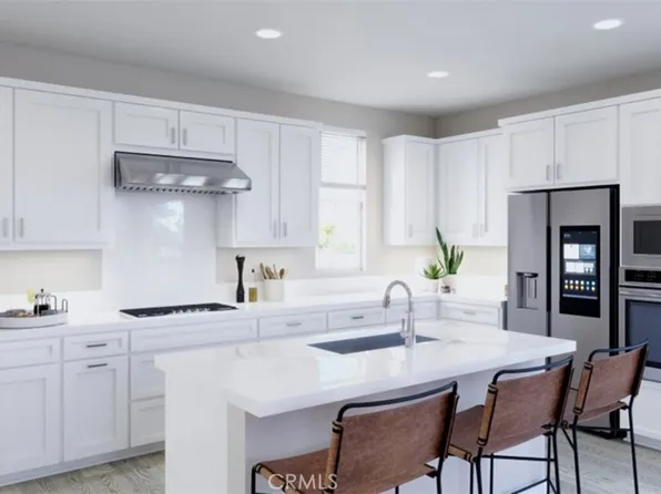 515 Seedling Rd, Rancho Mission Viejo, CA 92694