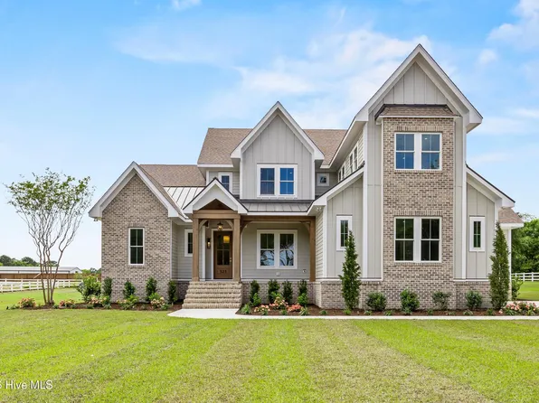 523 Ballast Point Road, Hampstead, NC 28443