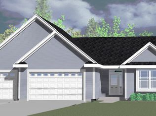 480 Edgewater Dr, West Bend, WI 53095