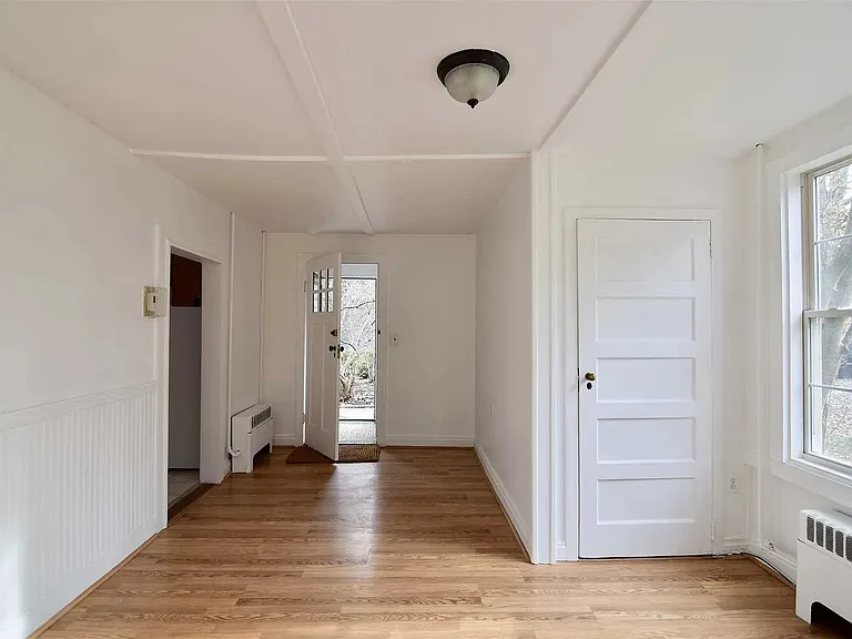 33 Mill St #1 — Photo 3