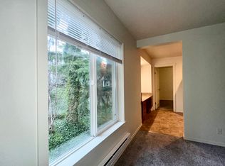 3300 SW 320th St #29, Federal Way, WA 98023