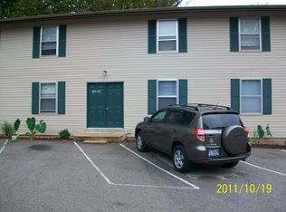 1640 W Sugar Ln, High Ridge, MO 63049