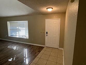 1st image of 1044 Woodward Oaks Cir