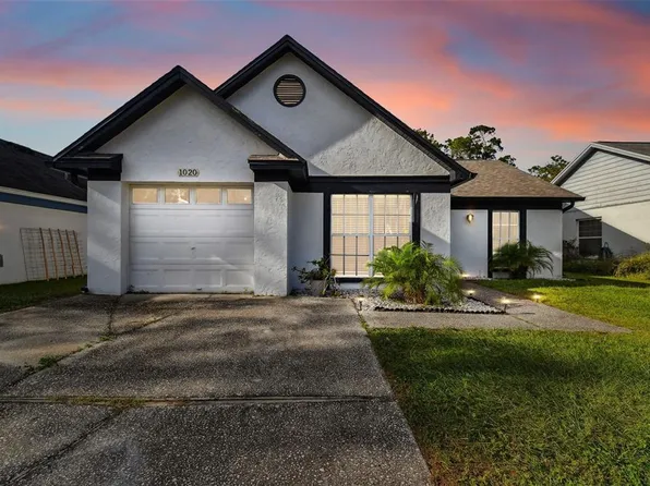 1020 Hardwood Dr, Valrico, FL 33596