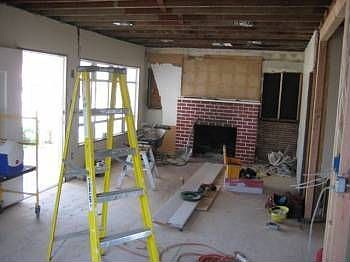 4th image of 11636 Strathern St