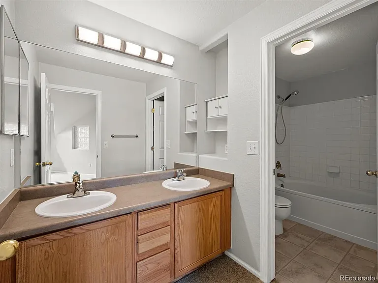 9408 E Florida Ave #2069 — Photo 17