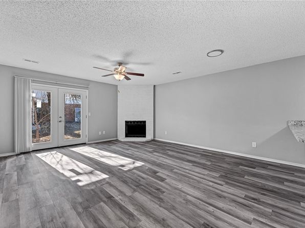 fayetteville-arkansas-448601819 picture