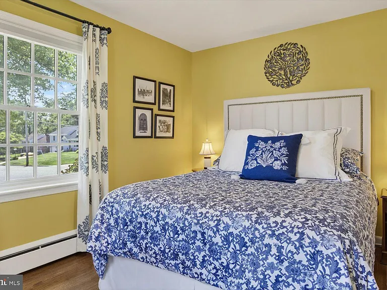 2212 Reddfield Dr — Photo 32