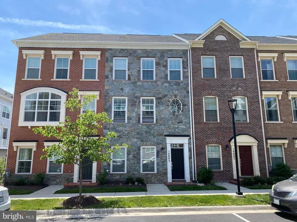 14803 Retreat Blvd, Chantilly, VA 20151