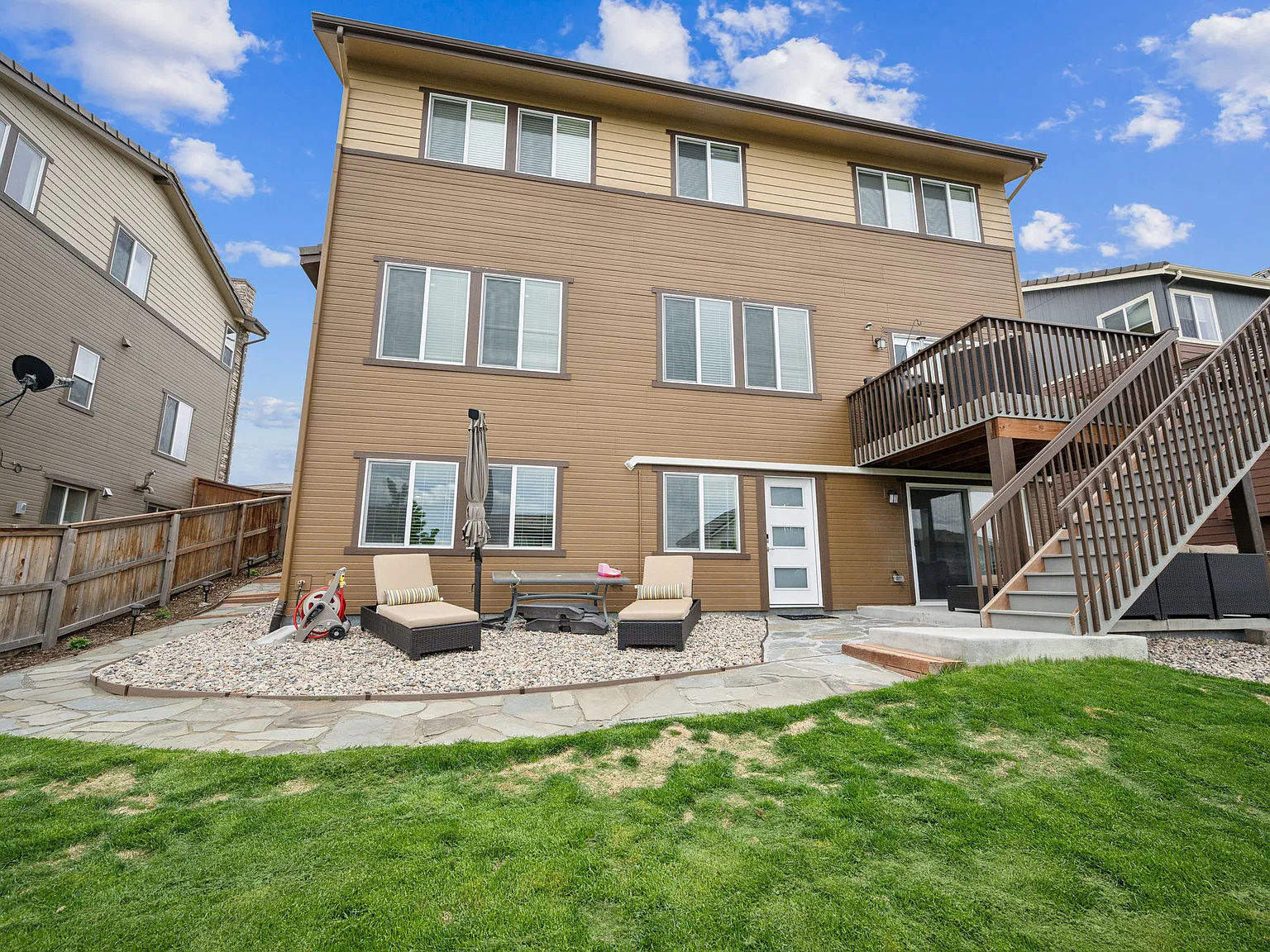 2 bed, 1000 sqft, $2,650 — Photo 4