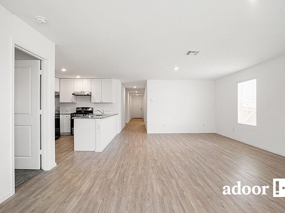 3rd image of 1074 Pardon Way