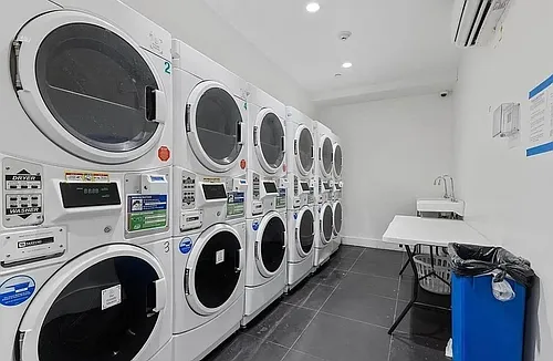 75 Ralph Ave #4G Photo 1