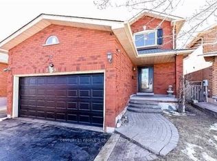 4339 Radisson Cres W #BASEMENT, Mississauga, ON L5M 4C2