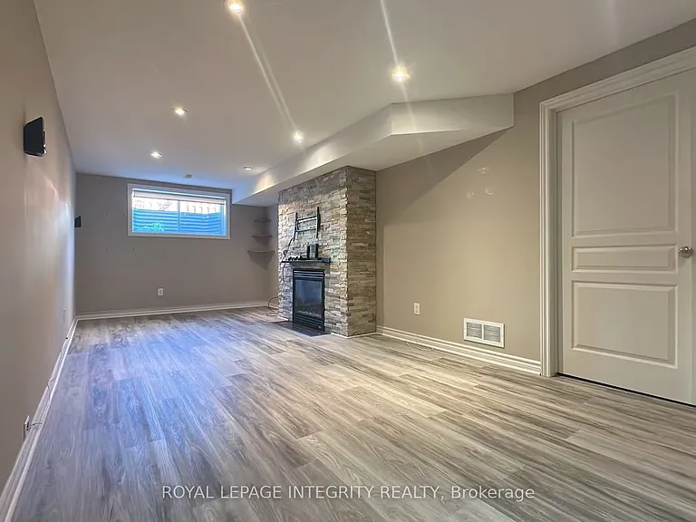 6067 N Bluff Dr — Photo 26