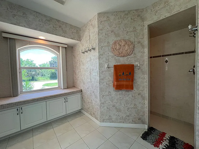 17146 Marydale Rd — Photo 30