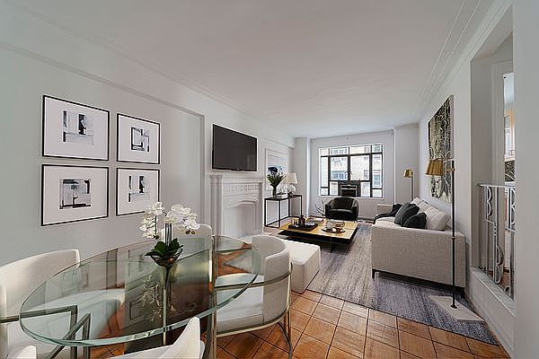 1st image of 25 Central Park W APT 3V