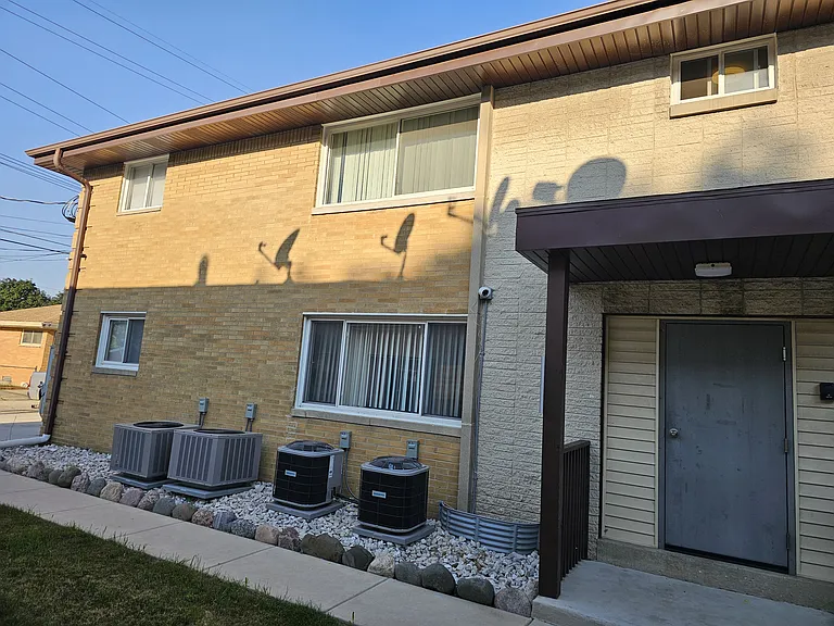7825 W Hampton Ave #1 — Photo 14
