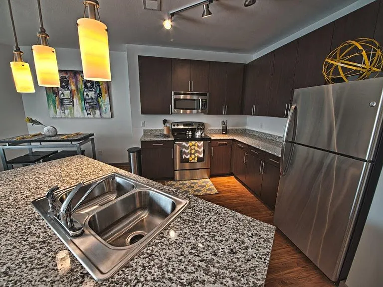 Belk Hudson Lofts — Photo 16