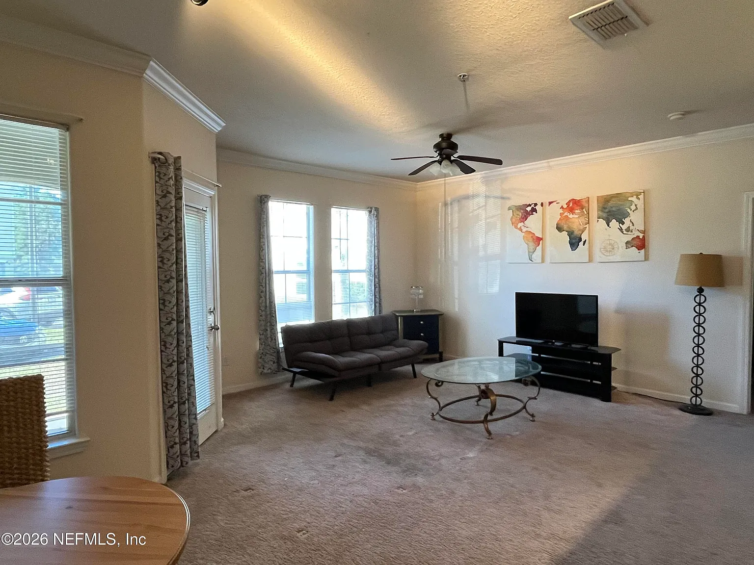 8290 Gate Pkwy — Photo 3