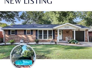 818 Bee Tree Ln, East Alton, IL