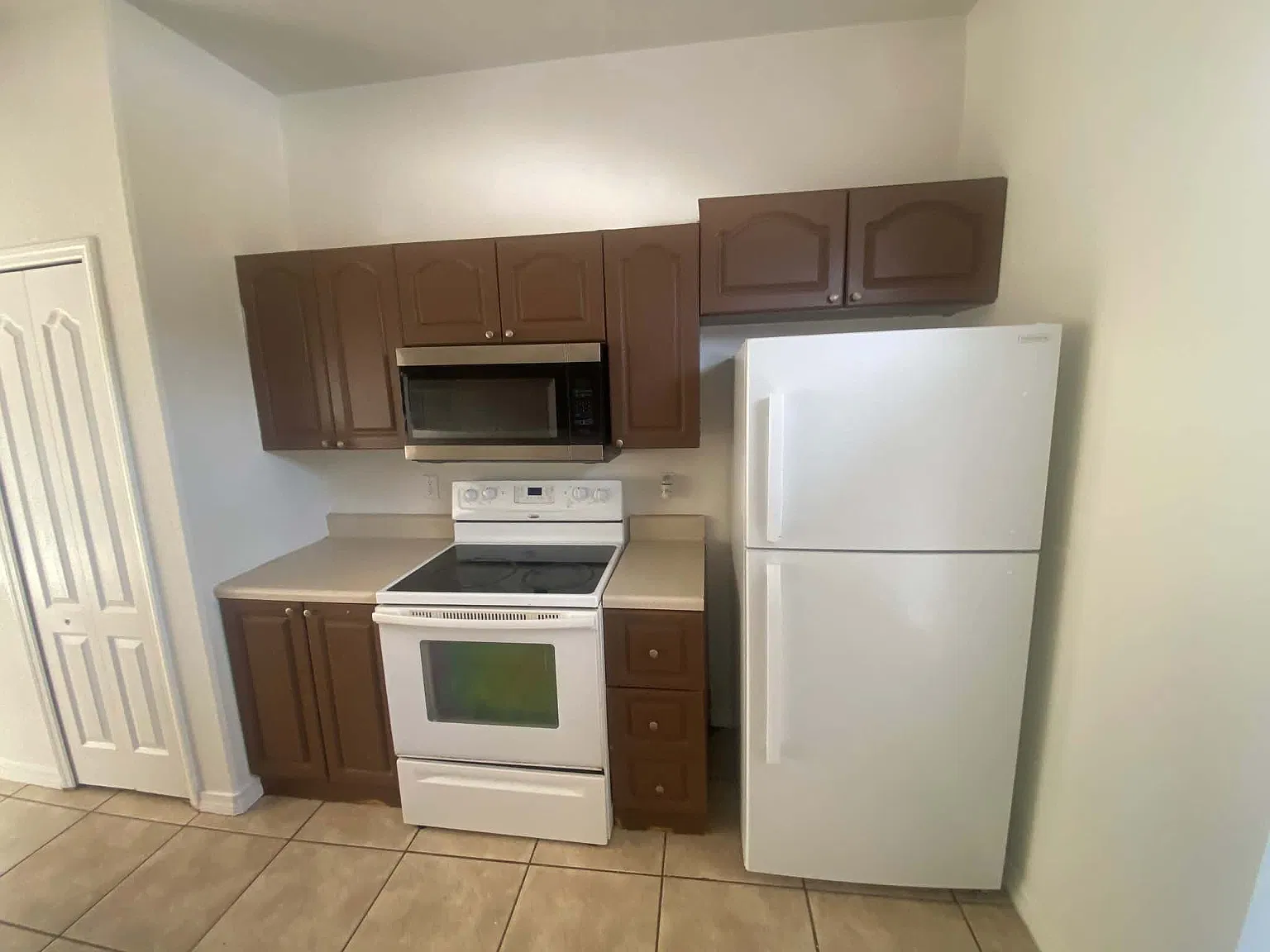 3 bed, 1539 sqft, $1,900 — Photo 4