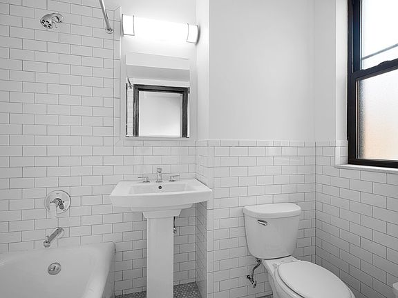 5th image of 12 E 86th St APT 1125