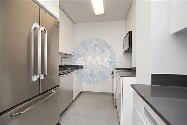 Rented by Space Marketing Shop | media 32