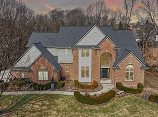 3701 Mountain Laurel Blvd, Oakland, MI 48363