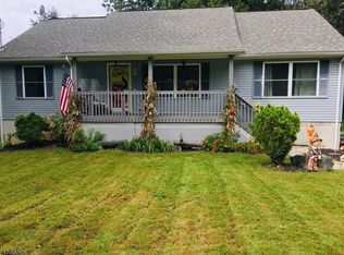 101 Riverview Ct, Montague, NJ 07827